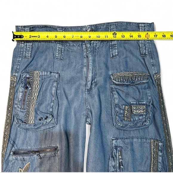 Johnny Was Biya Embroidered Cargo Pants Sz 10 - Picture 7 of 9